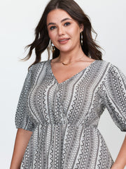Geometric Print Back-Tie Blouse