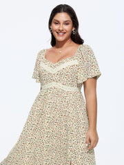 Ditsy Floral Print Sweetheart Lace Neckline Midi Dress