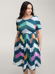Colorful Wavy Stripes Cinched-Flared Midi Dress