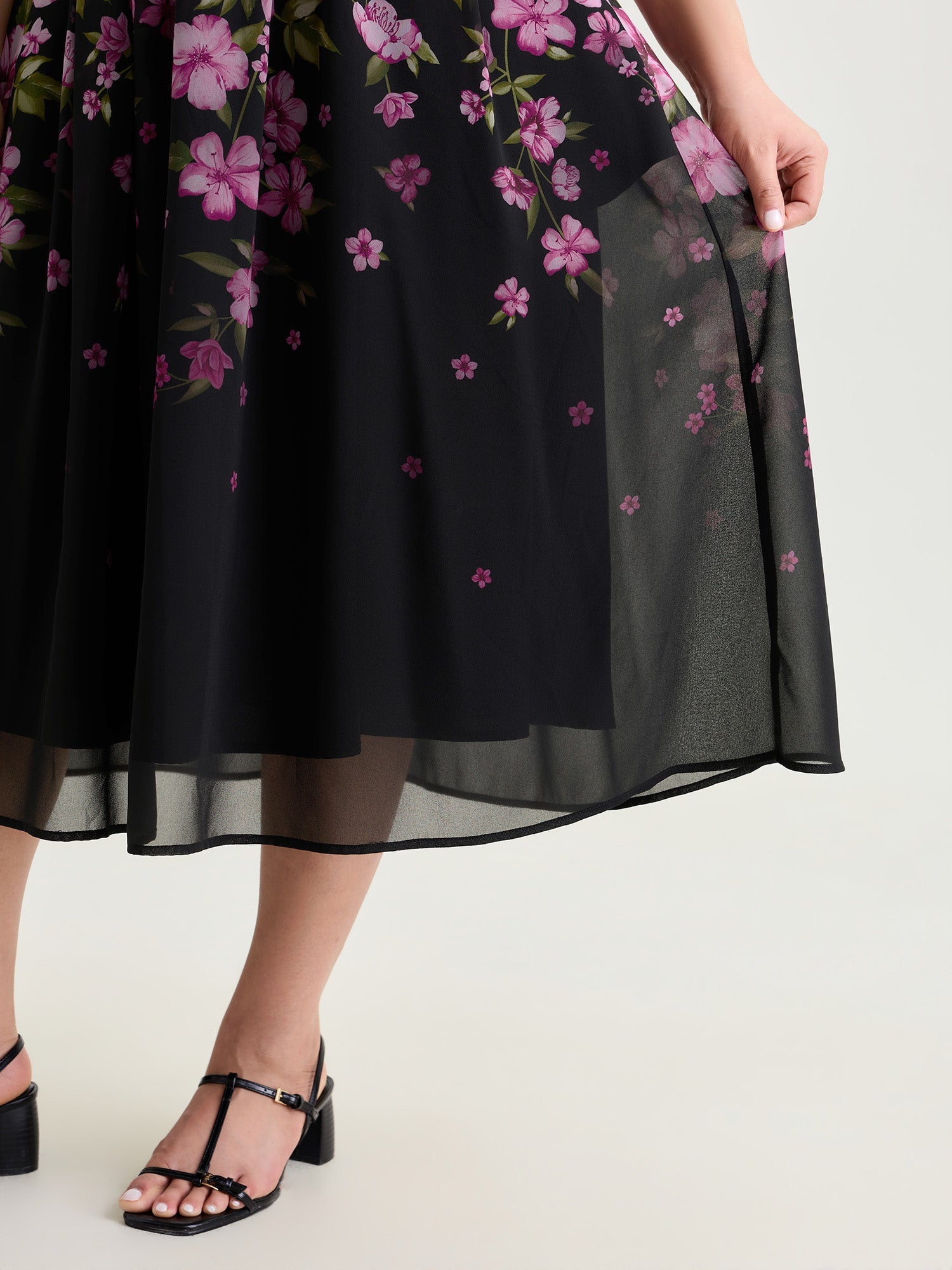 Sweet Floral Print Shirred Cami Midi Dress