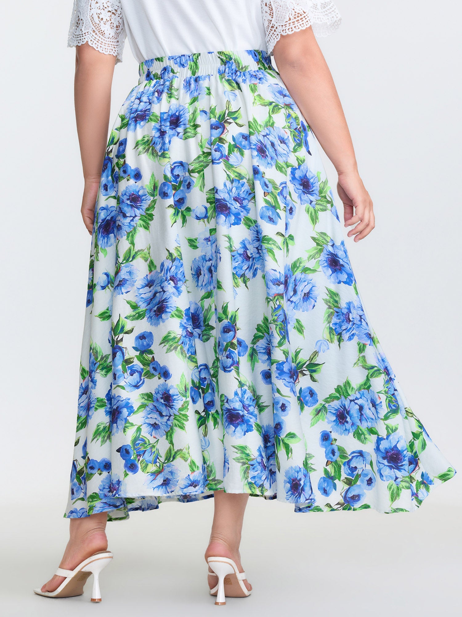 Refreshing Floral Print Slit Maxi Skirt