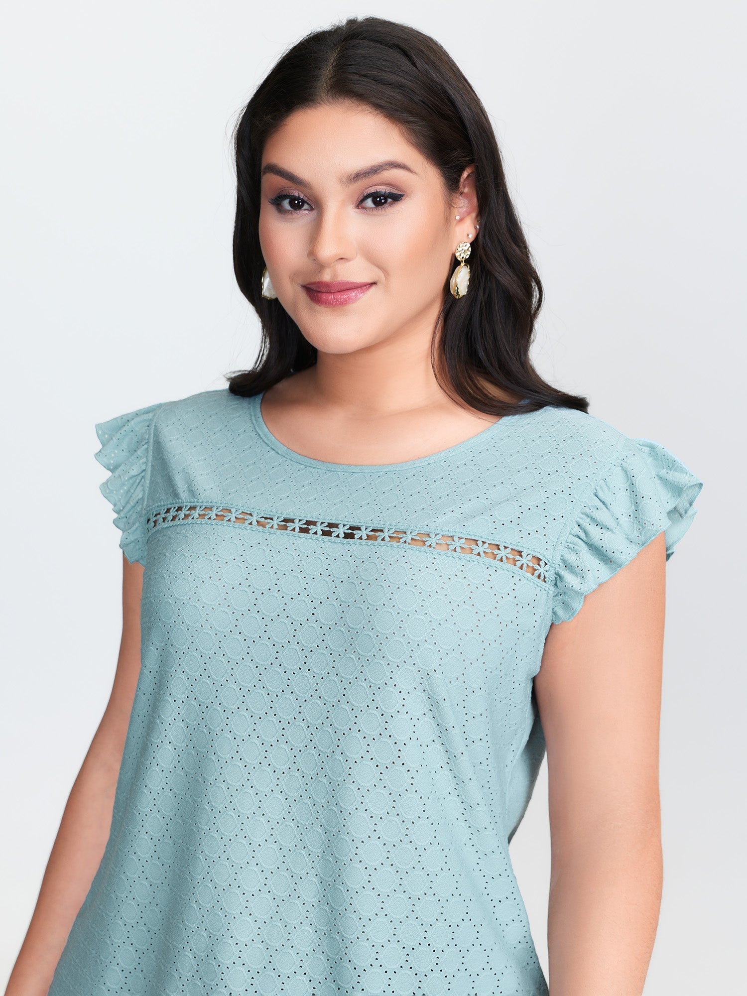 Textured Lace Trim Flutter Sleeve T-Shirt