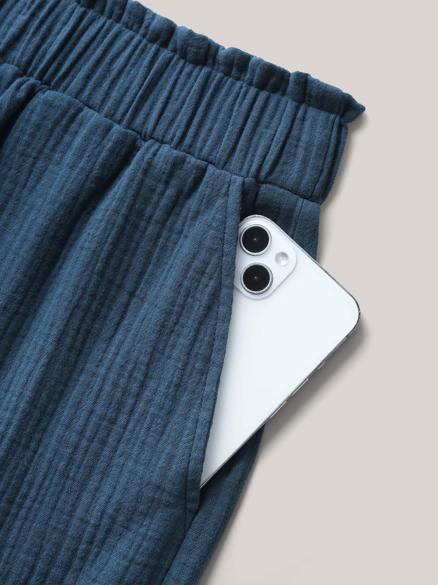 Curved Hem Straight-Leg Shorts