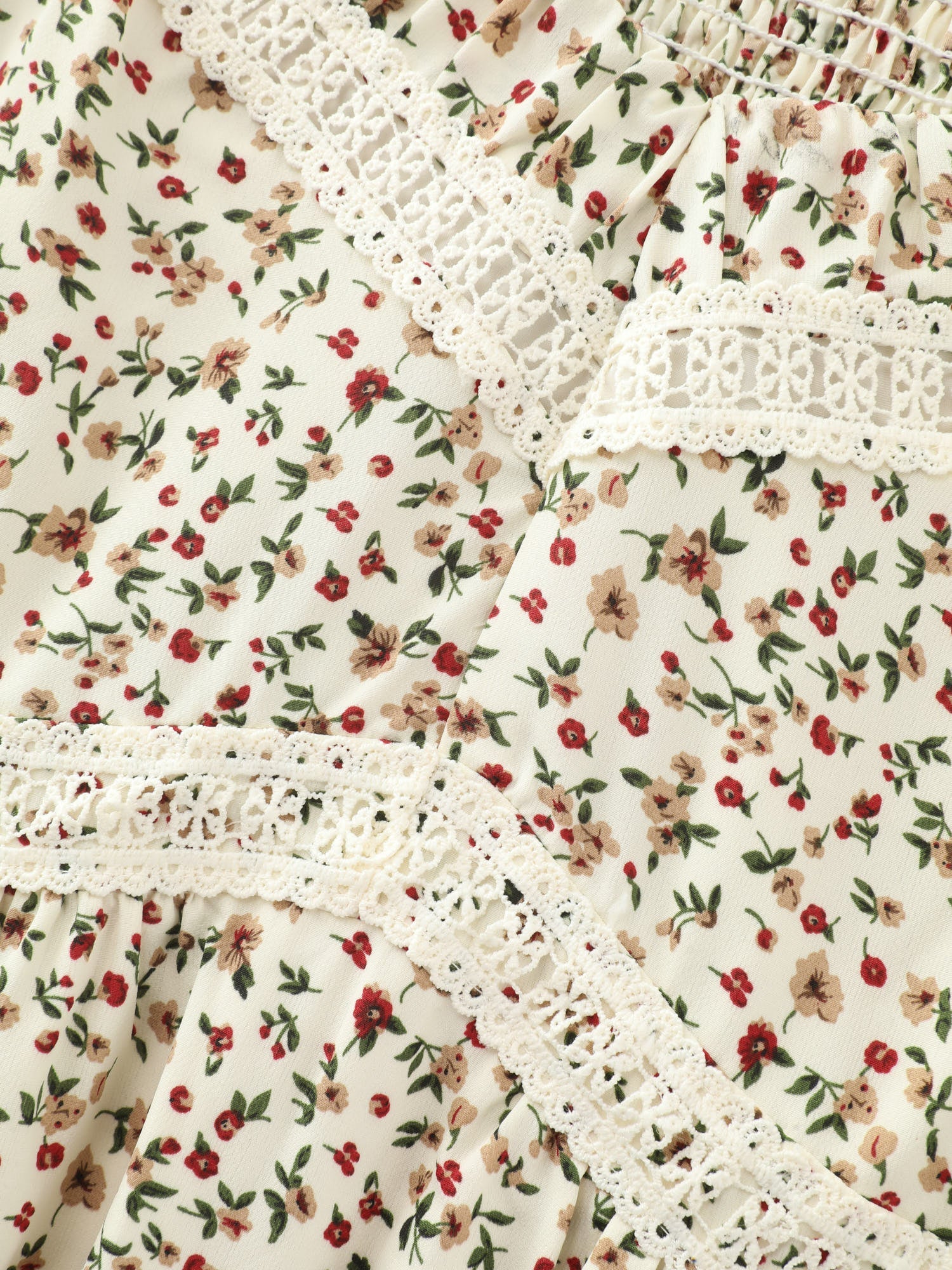 Ditsy Floral Print Sweetheart Lace Neckline Midi Dress