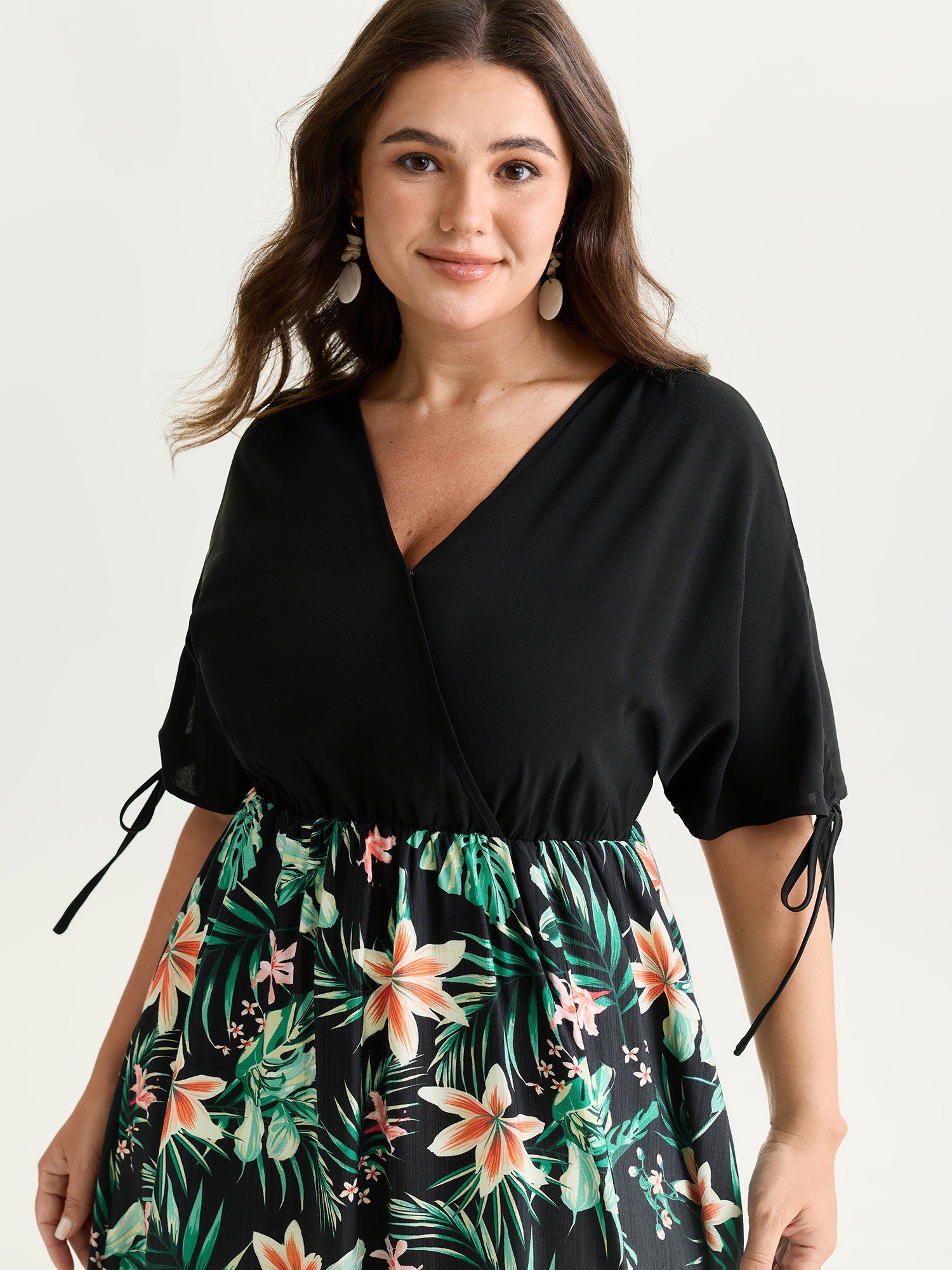 Tropical Floral Print Sleeve Tie Midi Dress