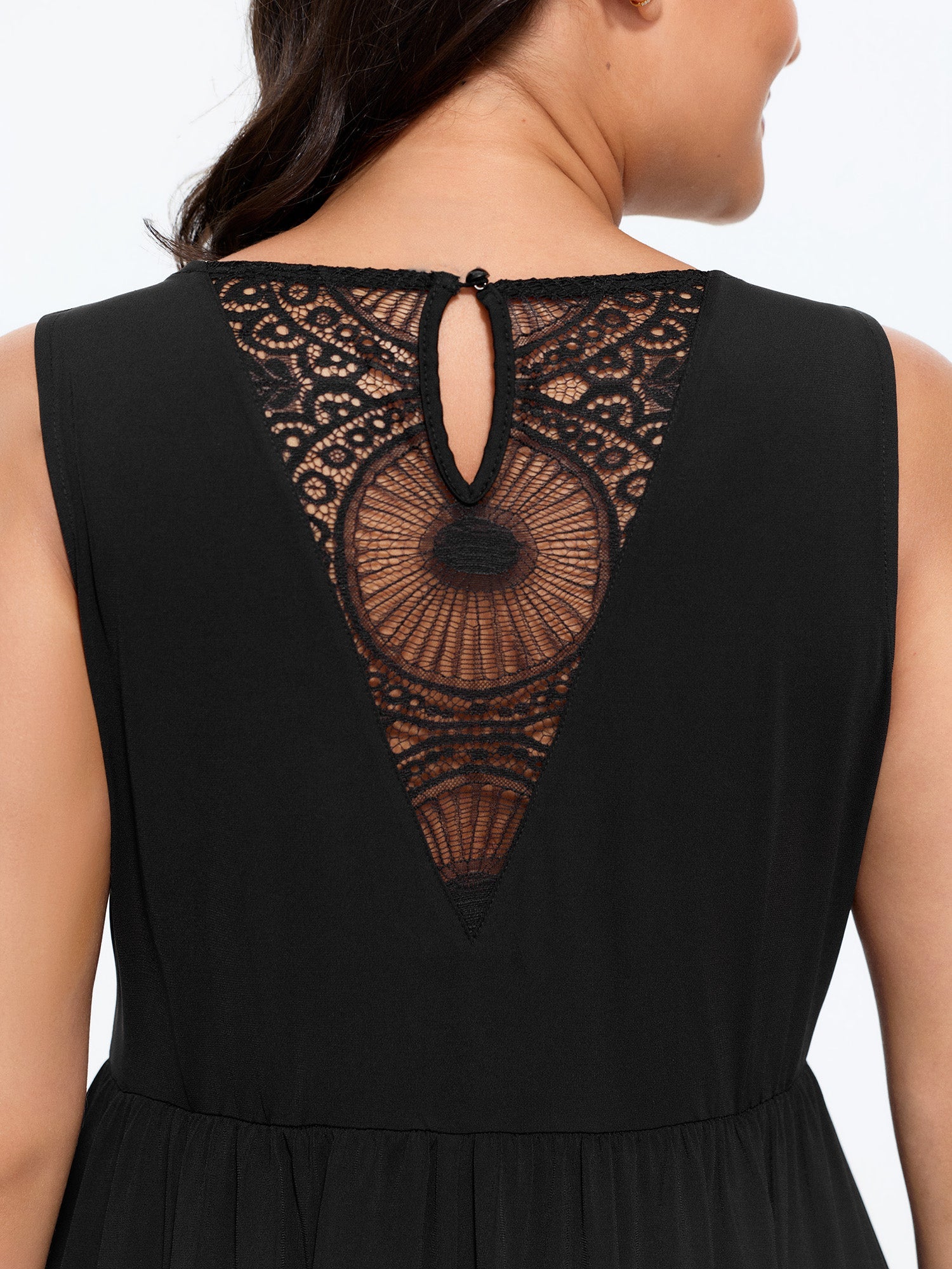 Stretchy Lace Cut-Out Pockets Midi Dress