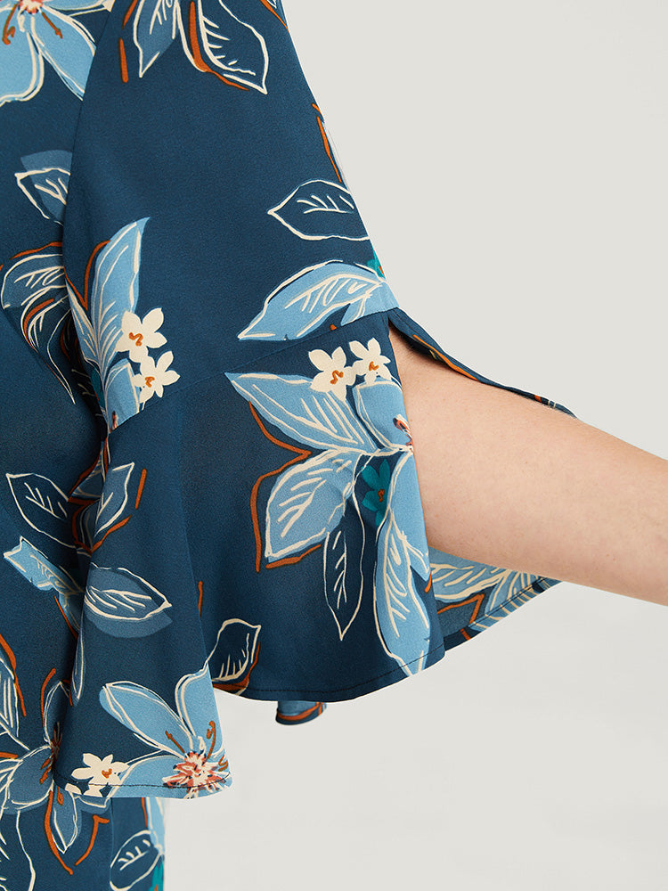 Floral Print Keyhole Neck Split Bell Sleeve Blouse