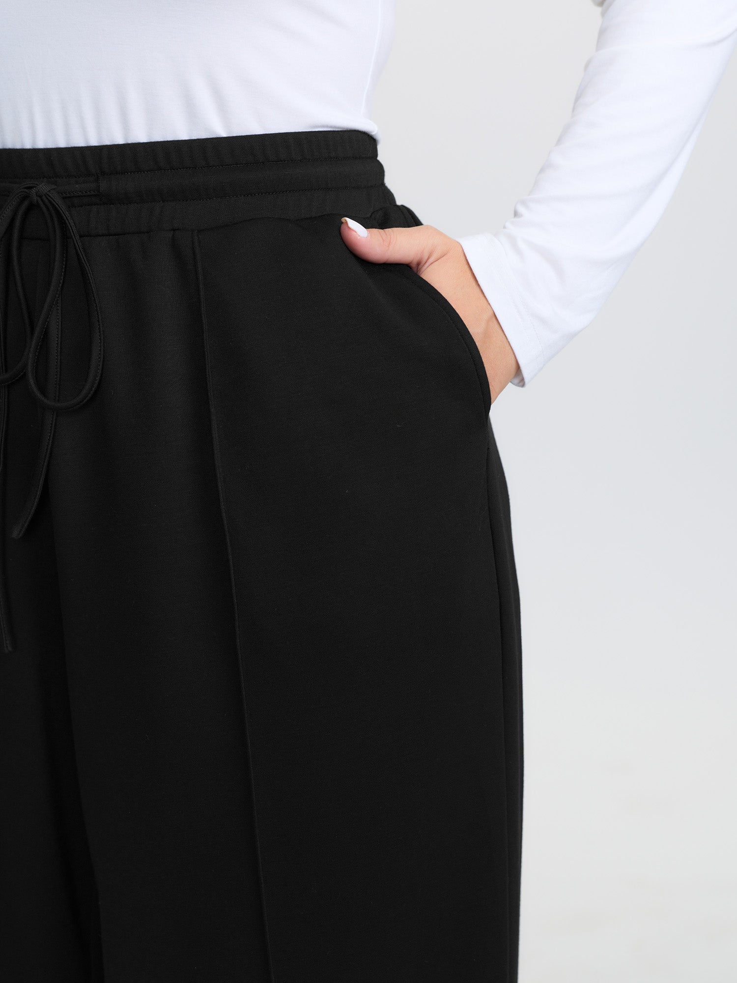 Stretchy Waist Pockets Drawstring Pants
