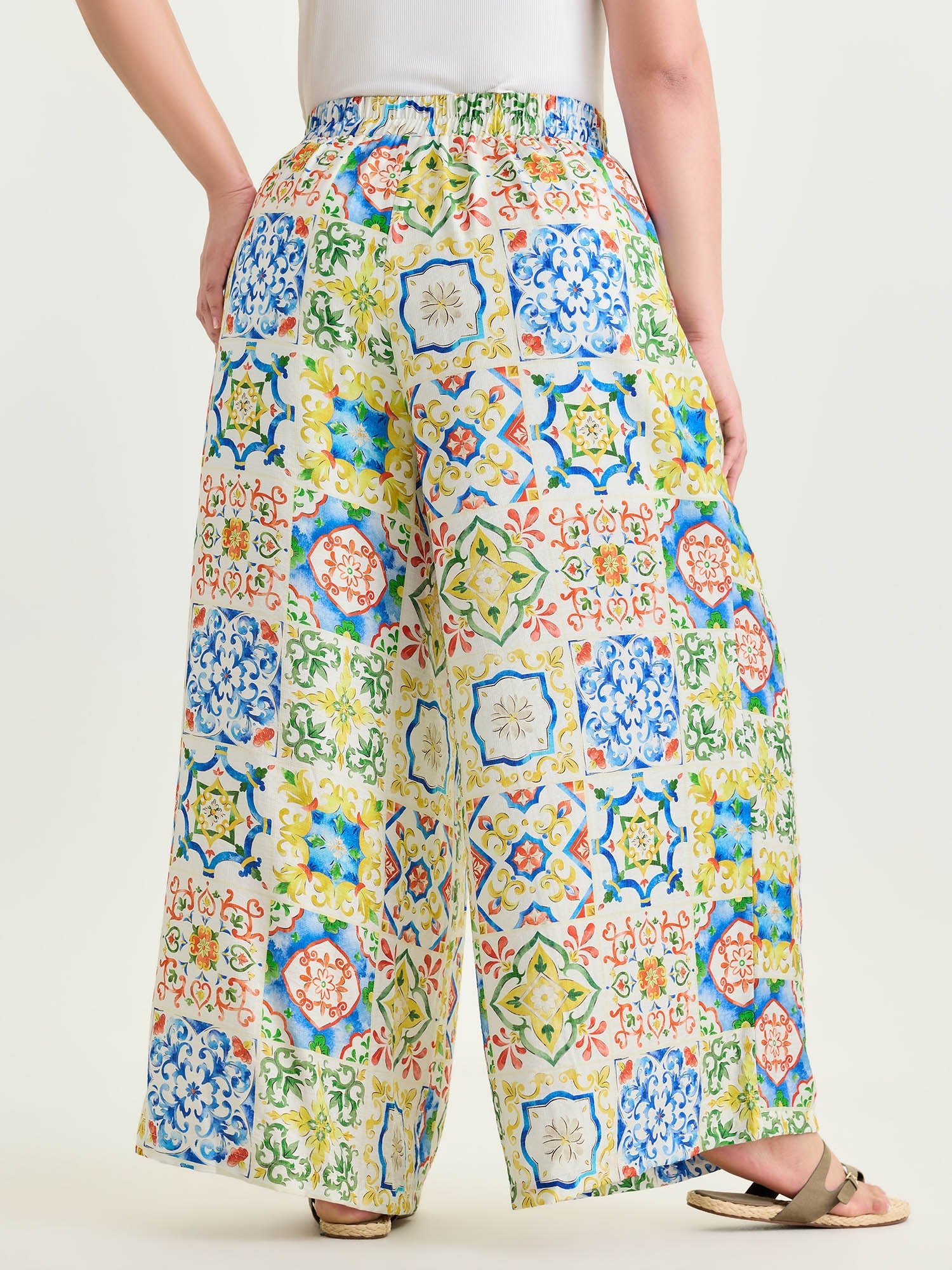 Supersoft Floral Patchwork Print Pockets Pants