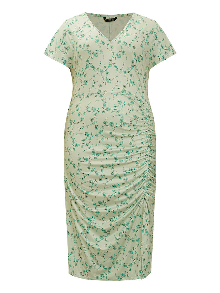 Floral Printed Split Hem Cap Sleeve Ruched Dress