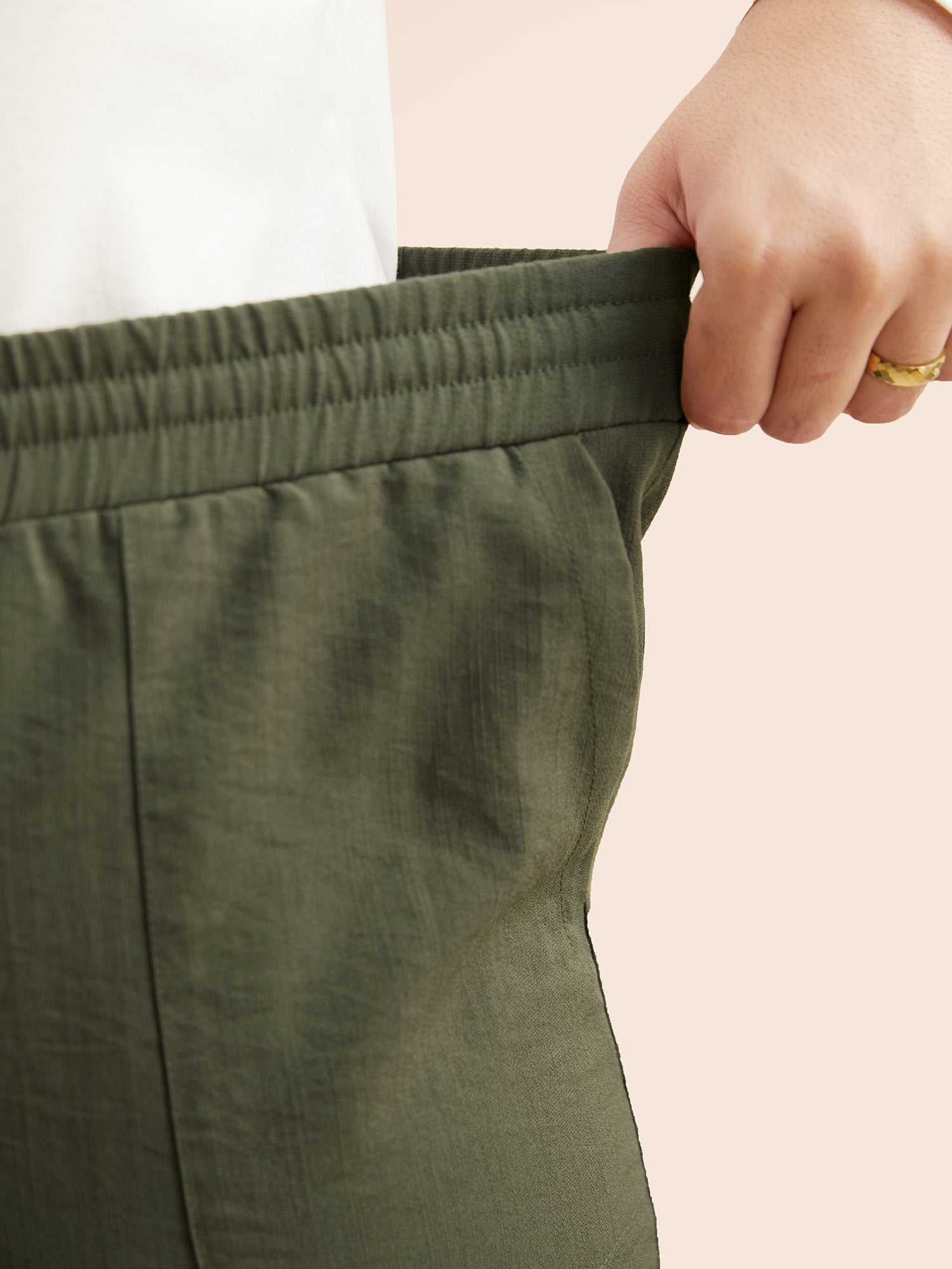 Mid Rise Patched Pocket Drawstring Pants