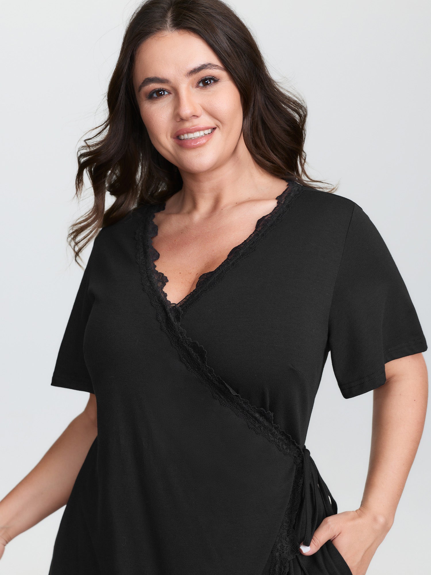 Lace Trim Side-Tie Pockets Nightgown