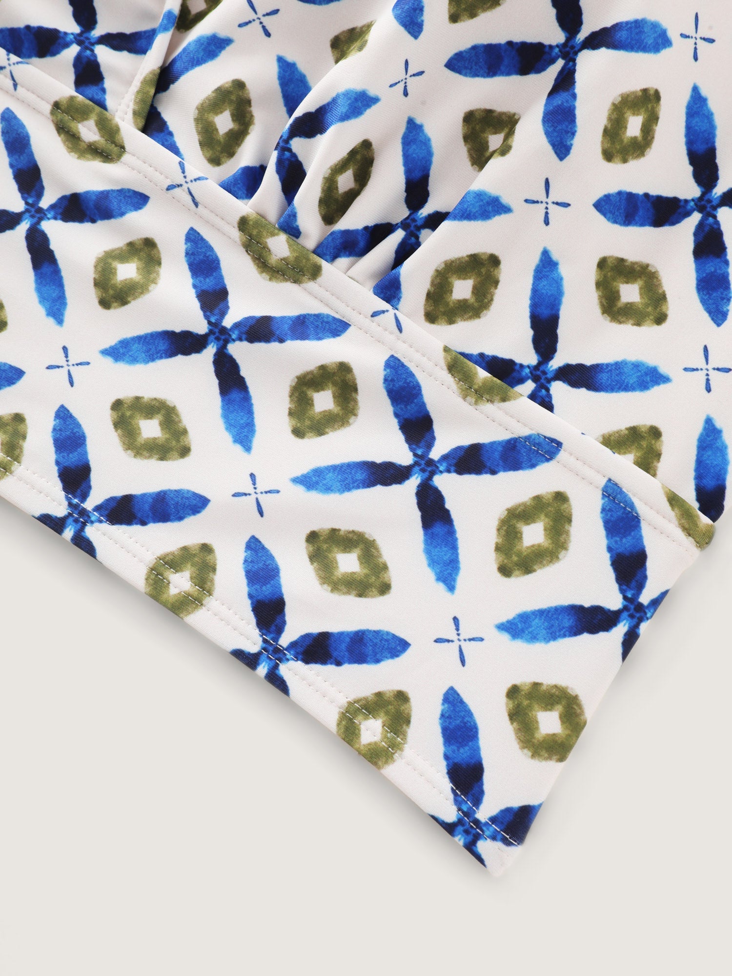 Geometric Print V-Neckline Swim Top