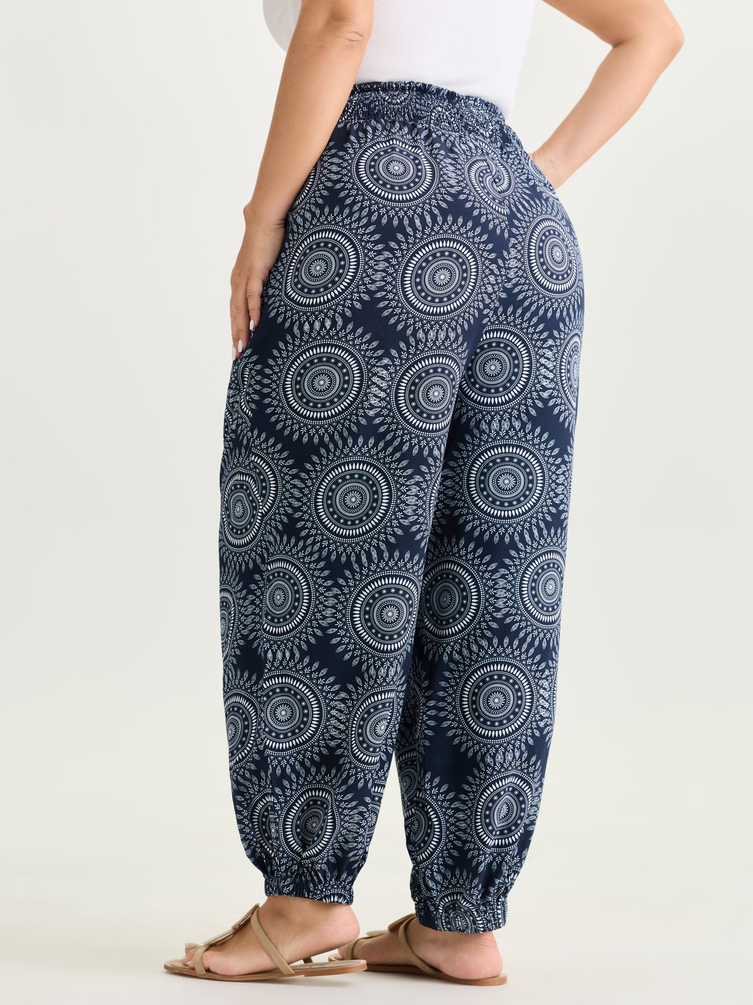 Supersoft Geometric Print Pockets Shirred Waist Pants