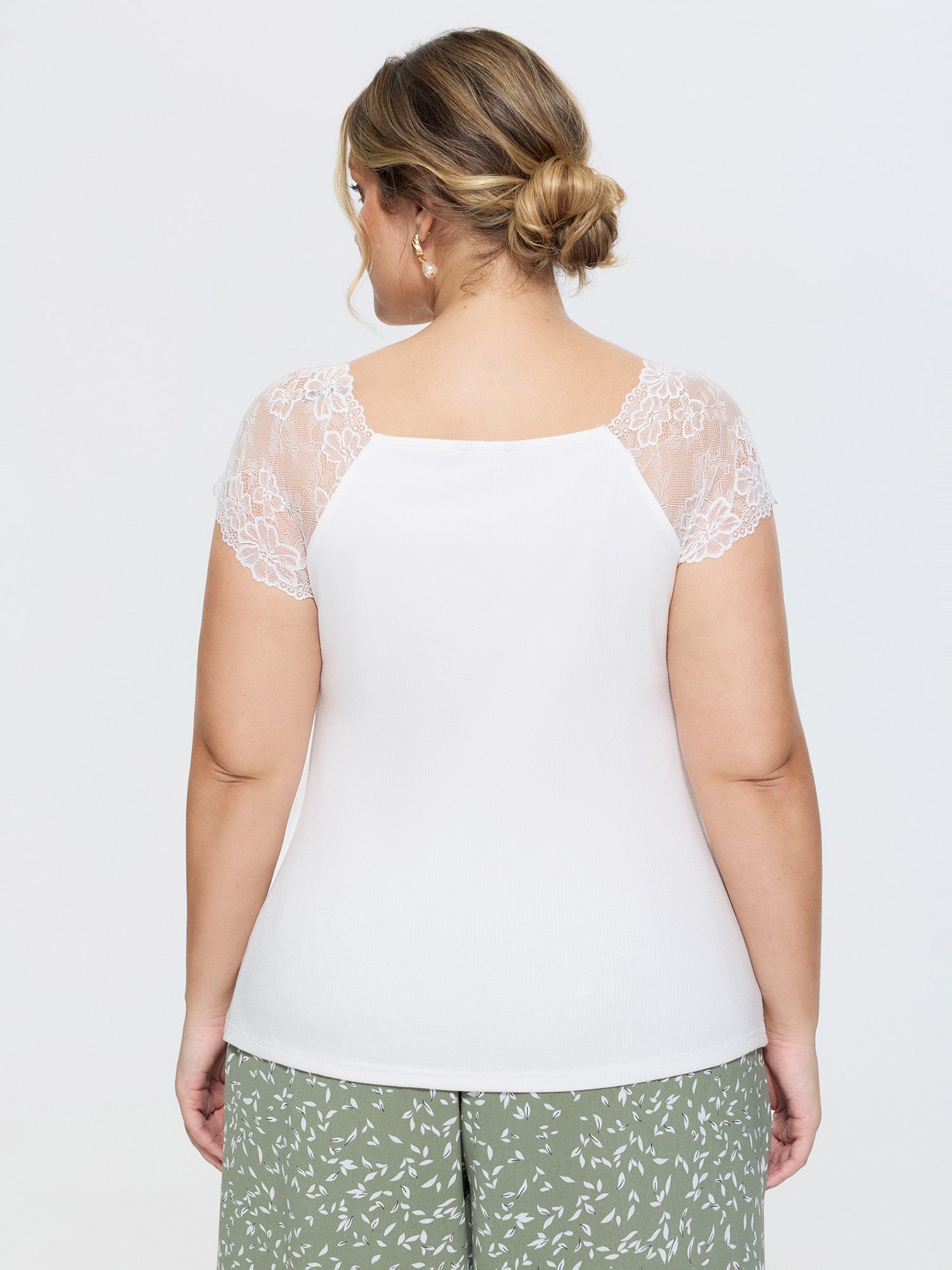 Sheer Lace Neckline Plain Knit Top
