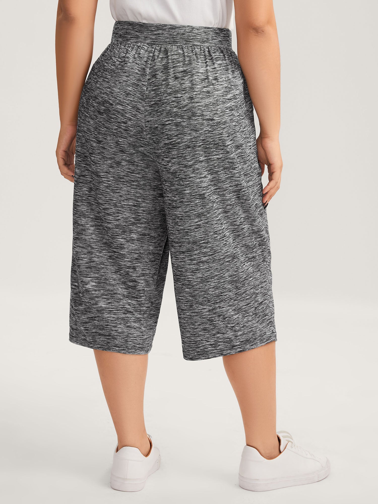 Stretchy Straight Leg Capri Pants