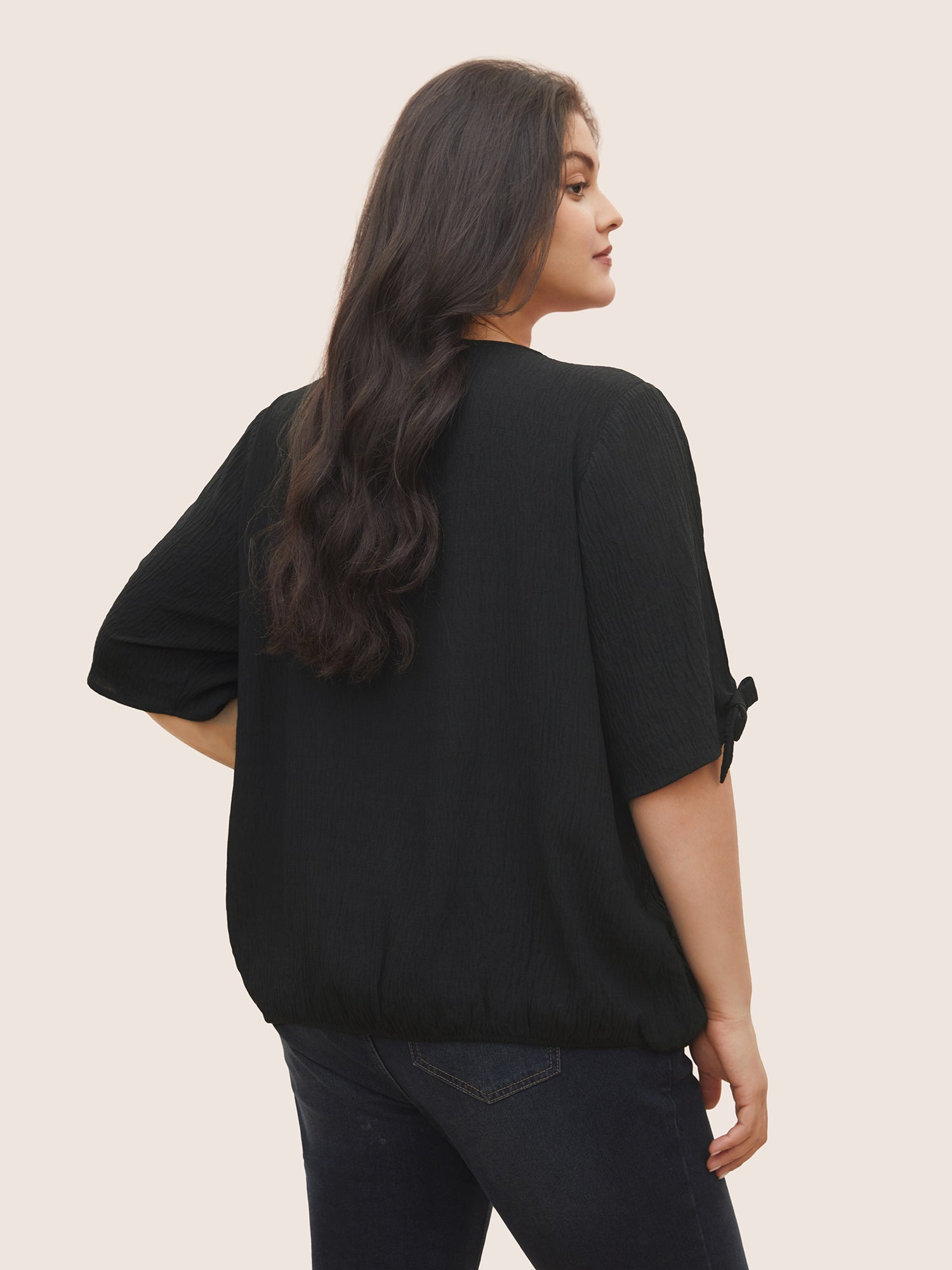 Stretchy Woven Bowknot Cut Out Gathered Crisscross Blouse