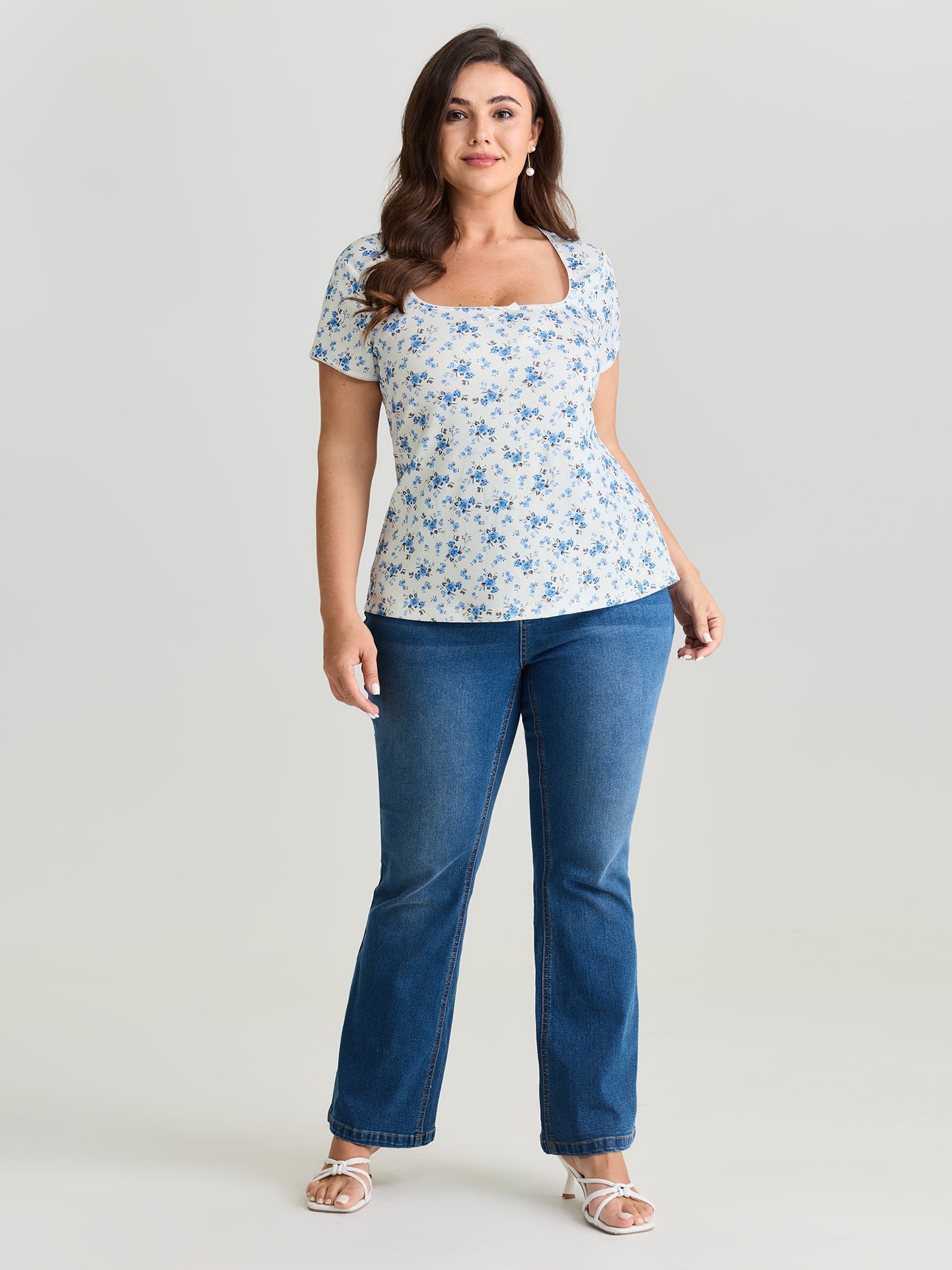 Stretchy Floral Print Curvy Hem T-Shirt