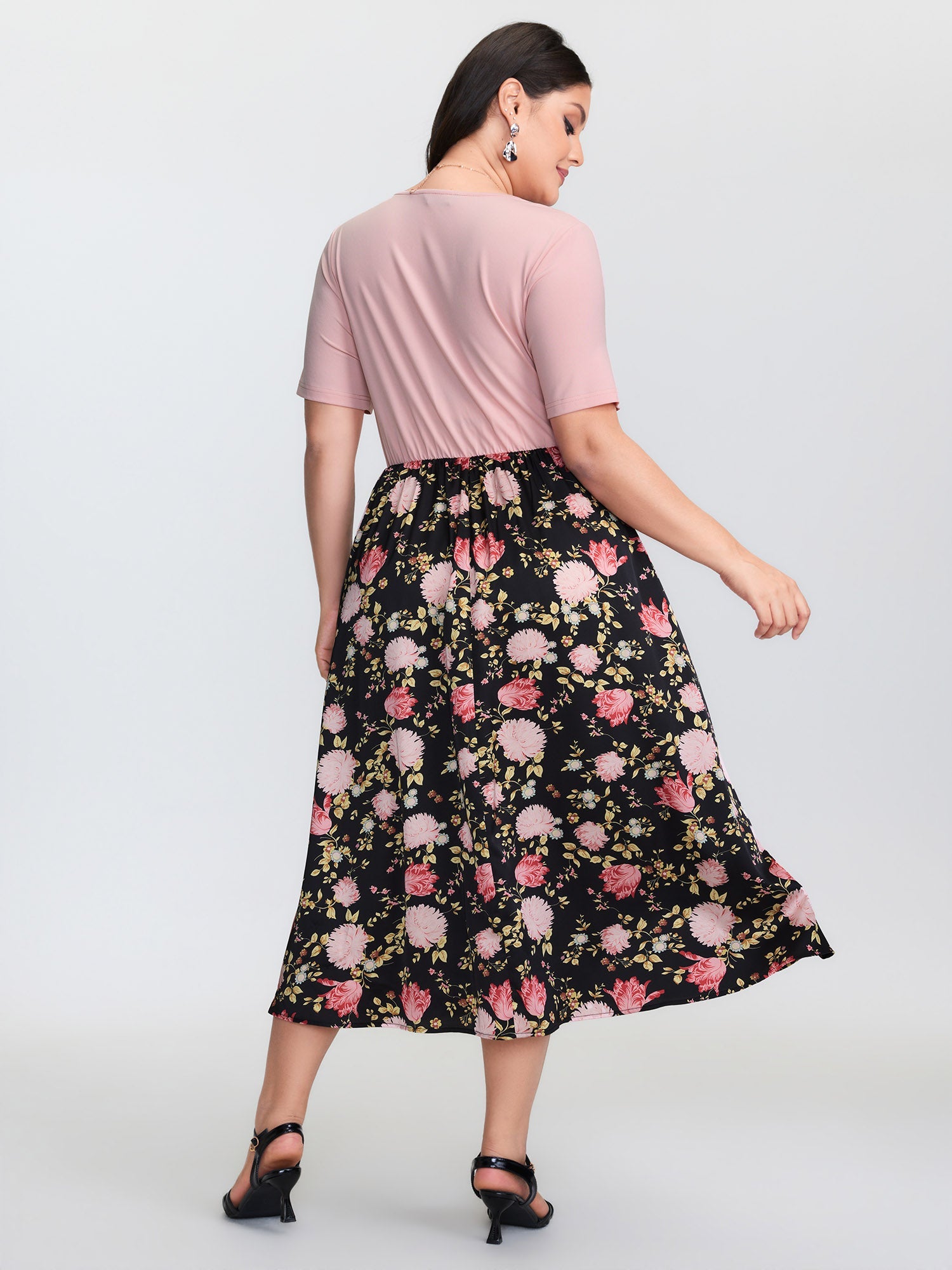 Floral Print Ruched Bodice Midi Dress