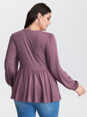 Stretchy Waistband Tie-Front Ruffled Knit Top
