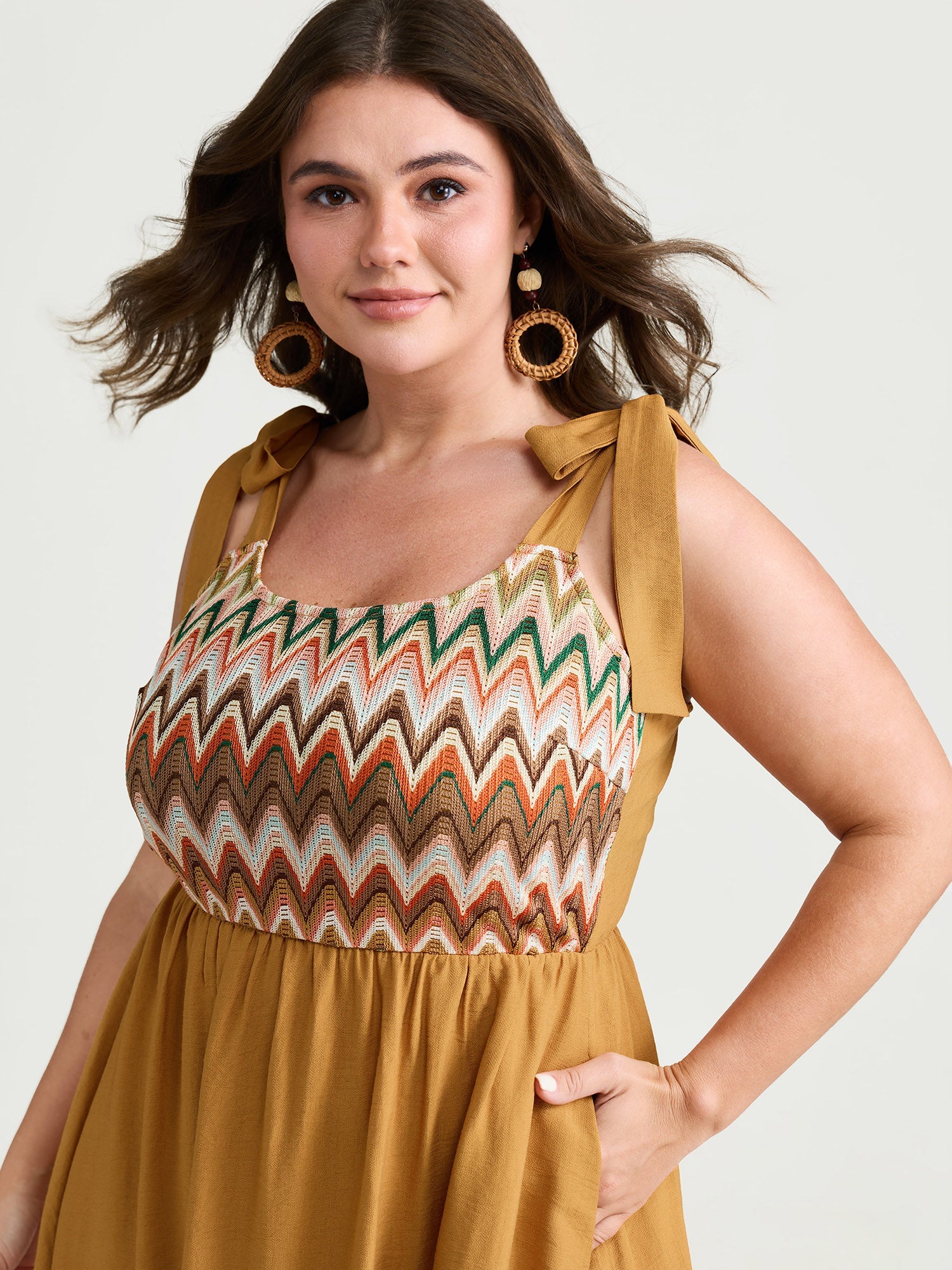 Colorful Wavy Print Shoulder Tie Maxi Dress