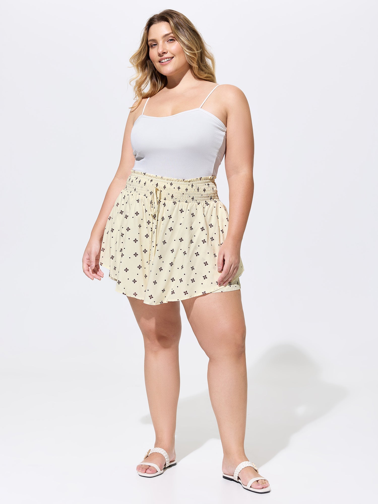 Geometric Print Wide Shirred Waist Skort