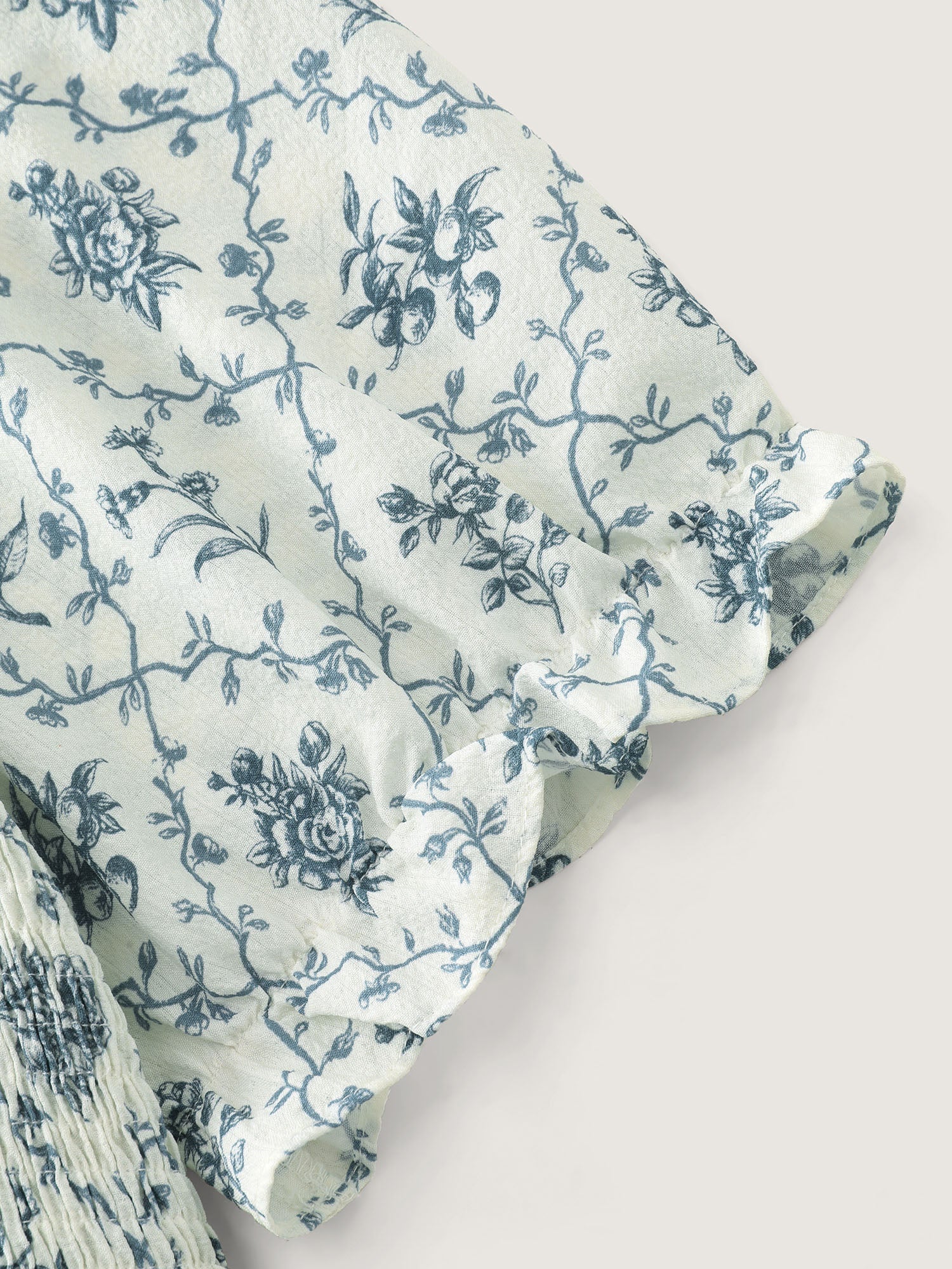 Floral Print Shirred Bodice Flowy Midi Dress