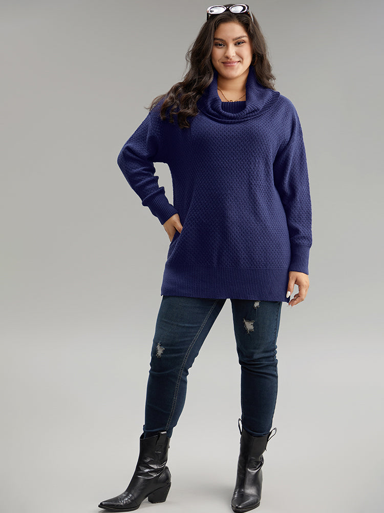 Solid Turtle Neck Split Side Pullover