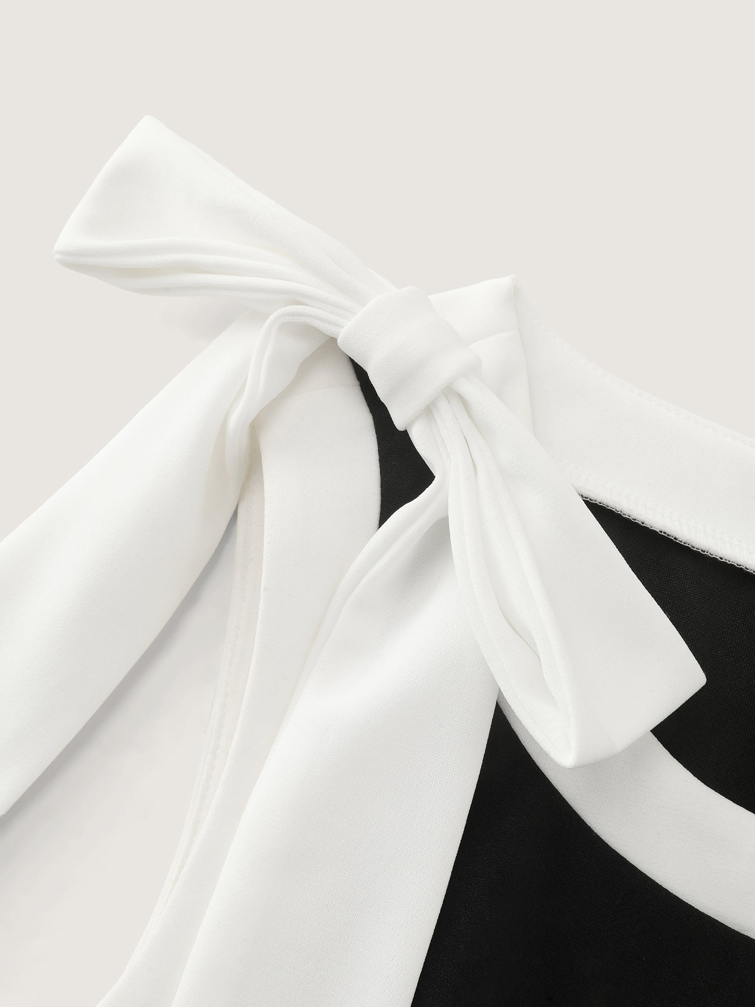 Color Contrast Shoulder-Tie Mini Dress