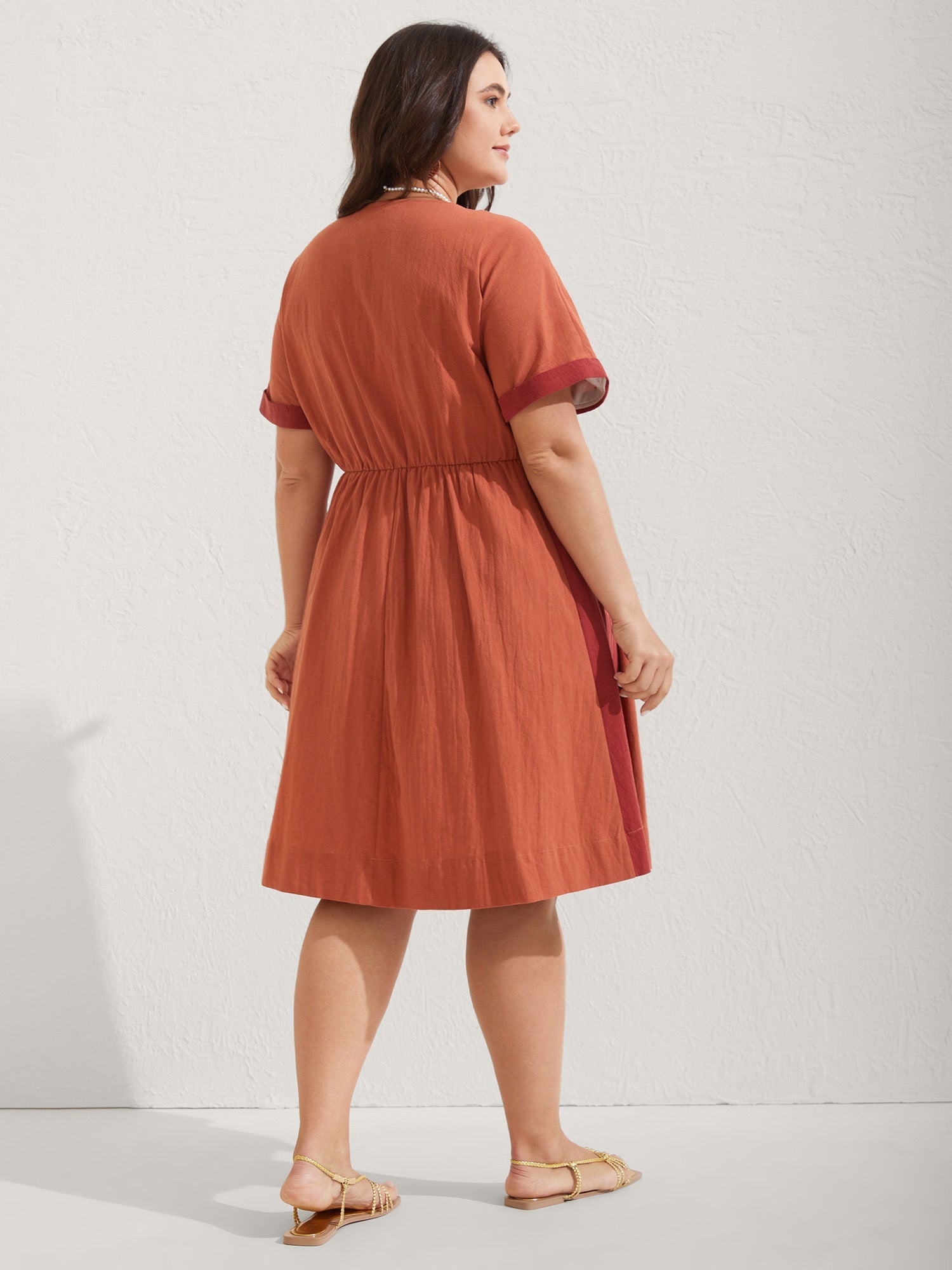 Cotton Leafy Embroidery Color Contrast Midi Dress