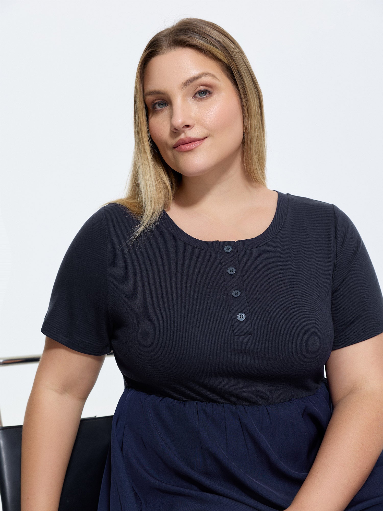 Half Button Placket Round Neck Midi Dress