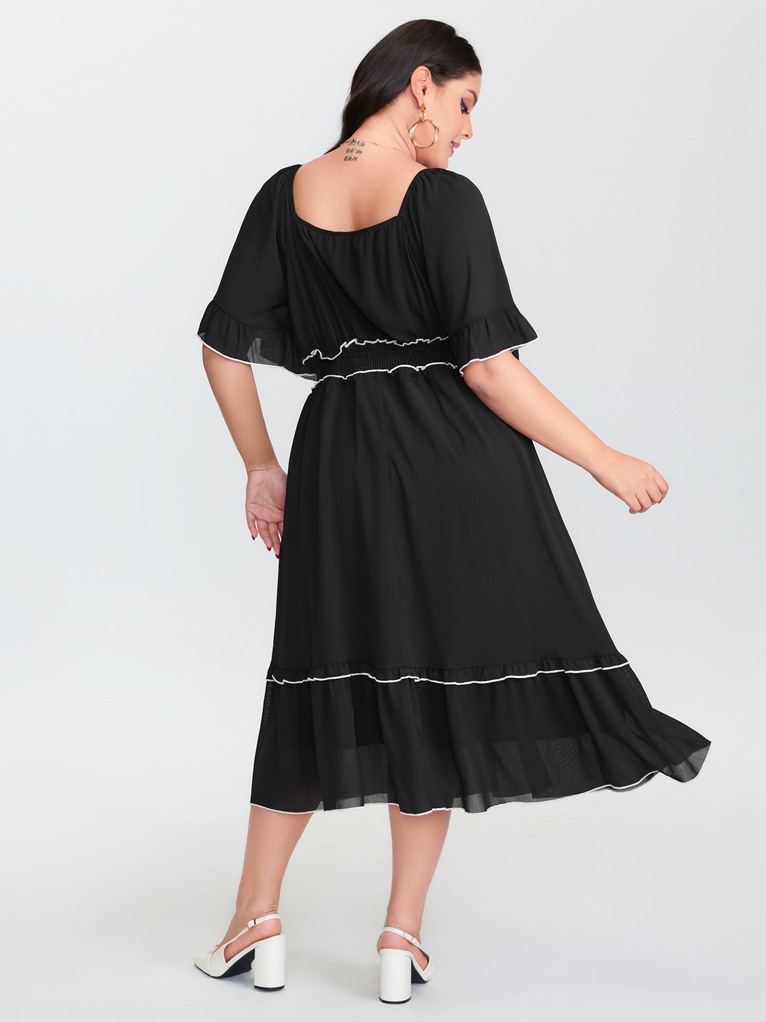 Ruffled Neckline Color Contrast Midi Dress