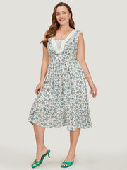 Ditsy Floral Ruffles Pocket Empire Waist Crochet Lace Tank Dress