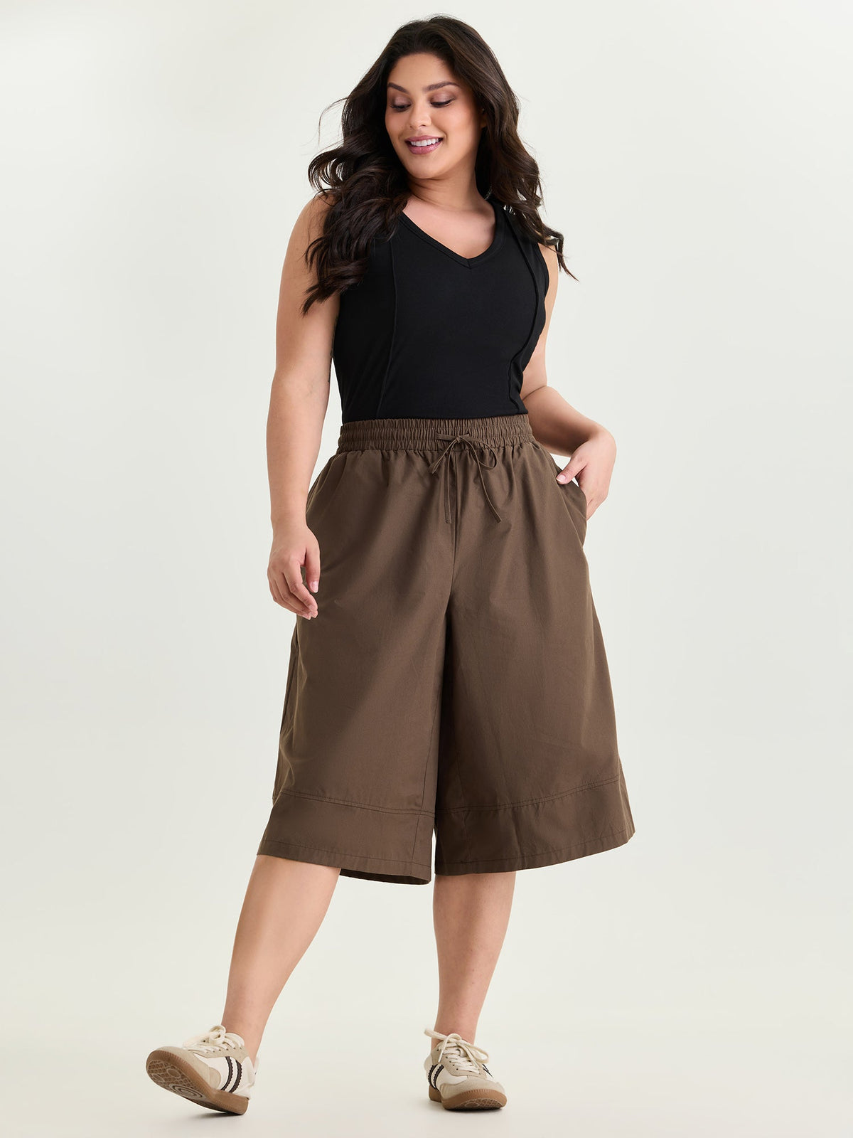 Cotton Drawstring Waist Capri Pants