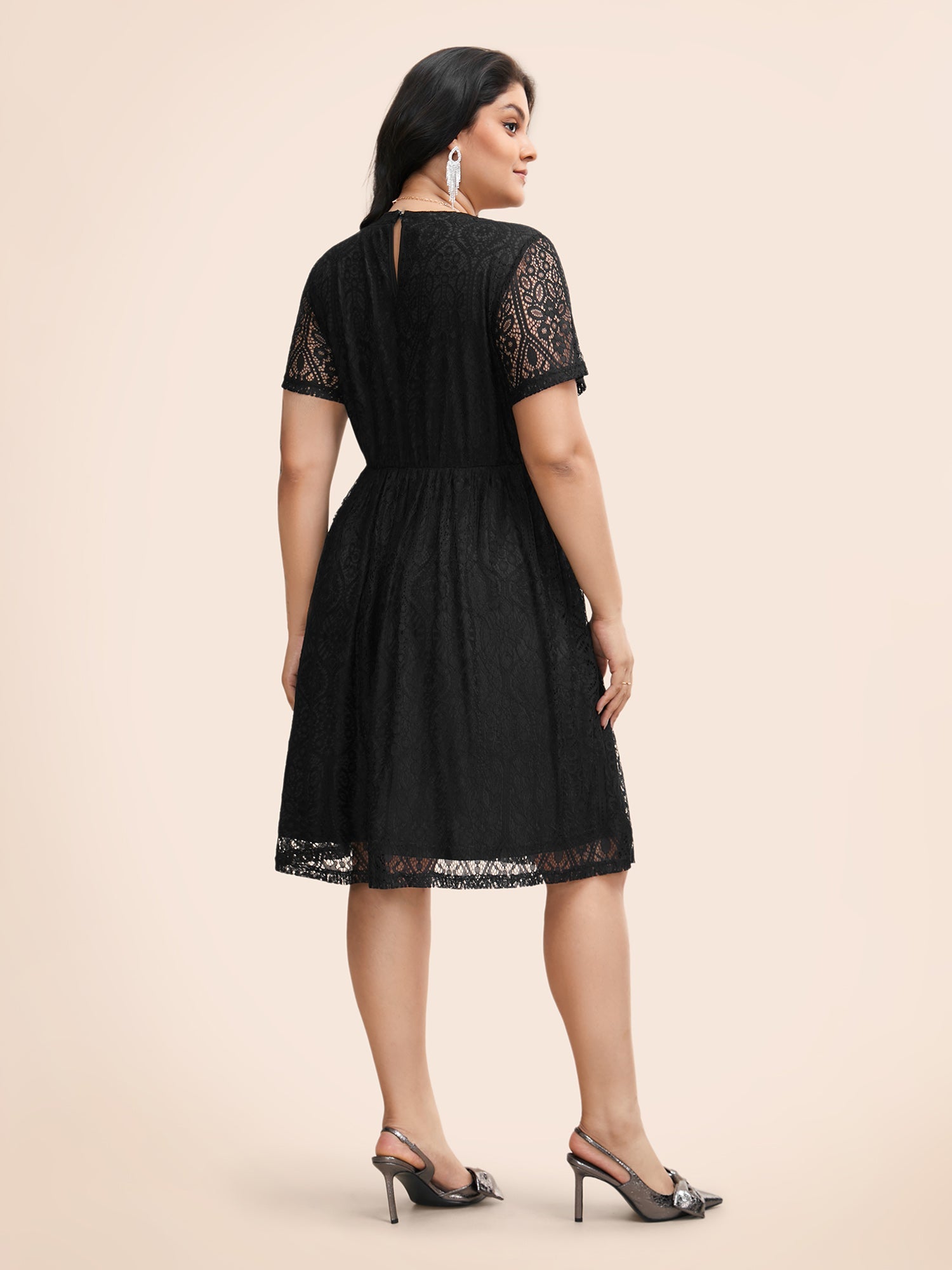 Round Neck Lace Patchwork Mesh Dress