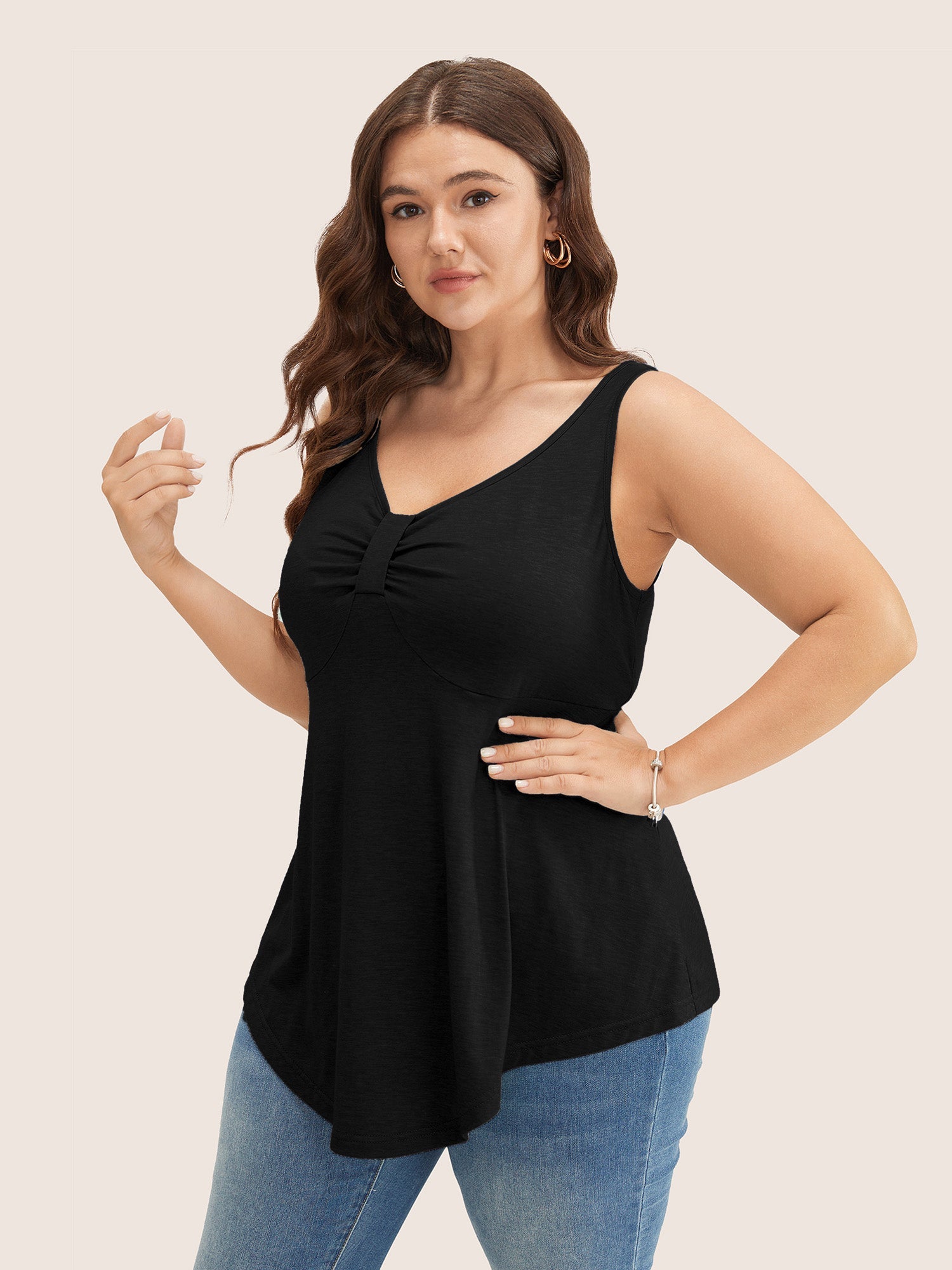 Solid Ruched Detail Asymmetrical Hem Tank Top