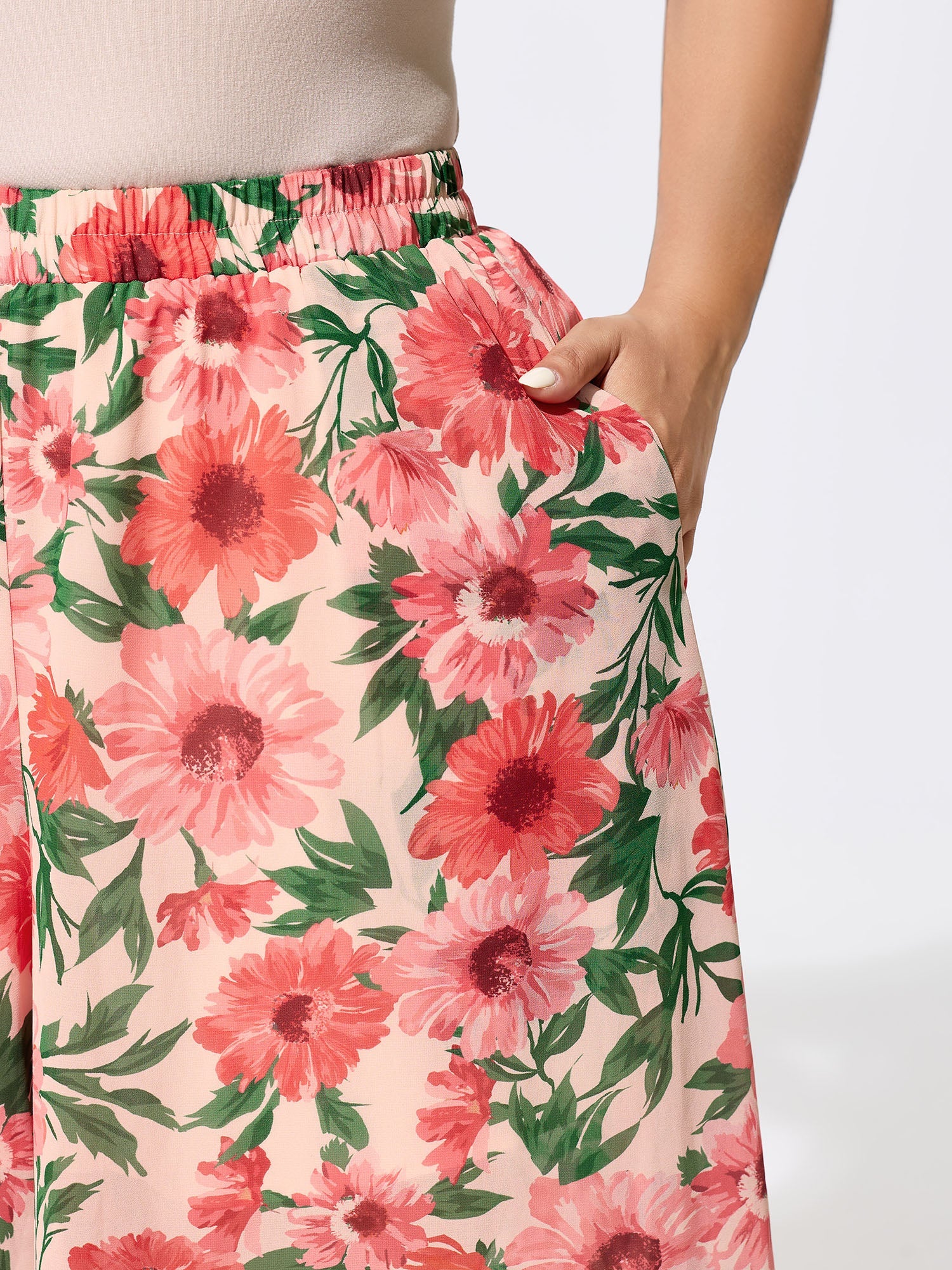 Floral Print Color Contrast Pants