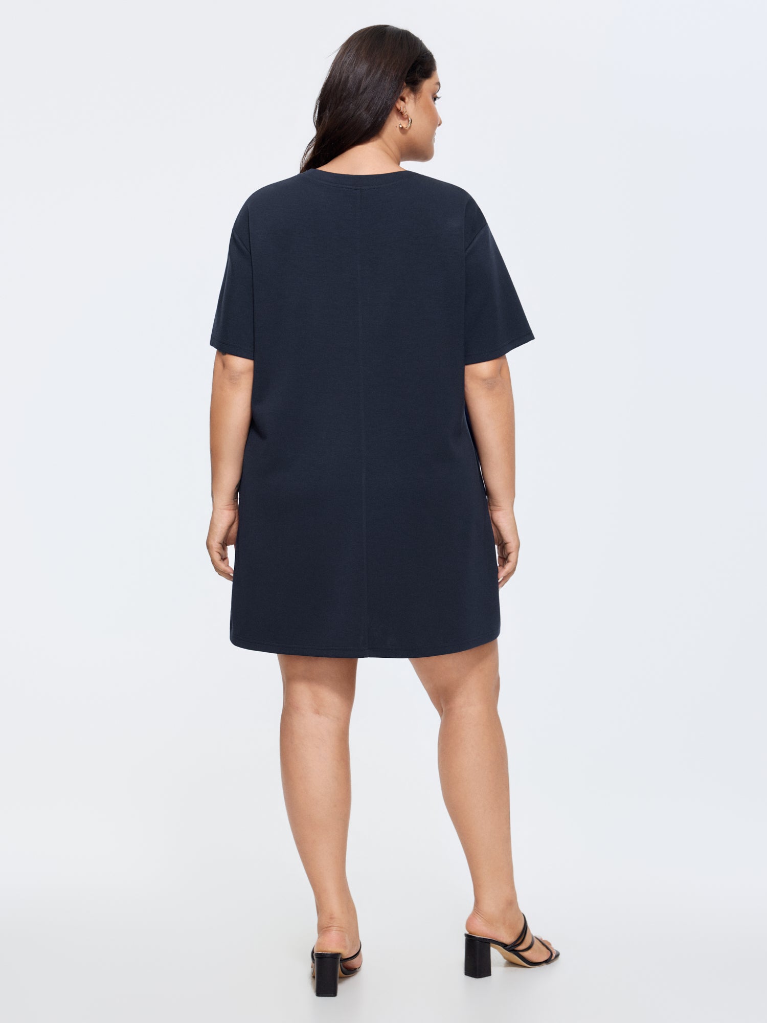 Supersoft Stretchy Pockets Round Neck Shift Dress