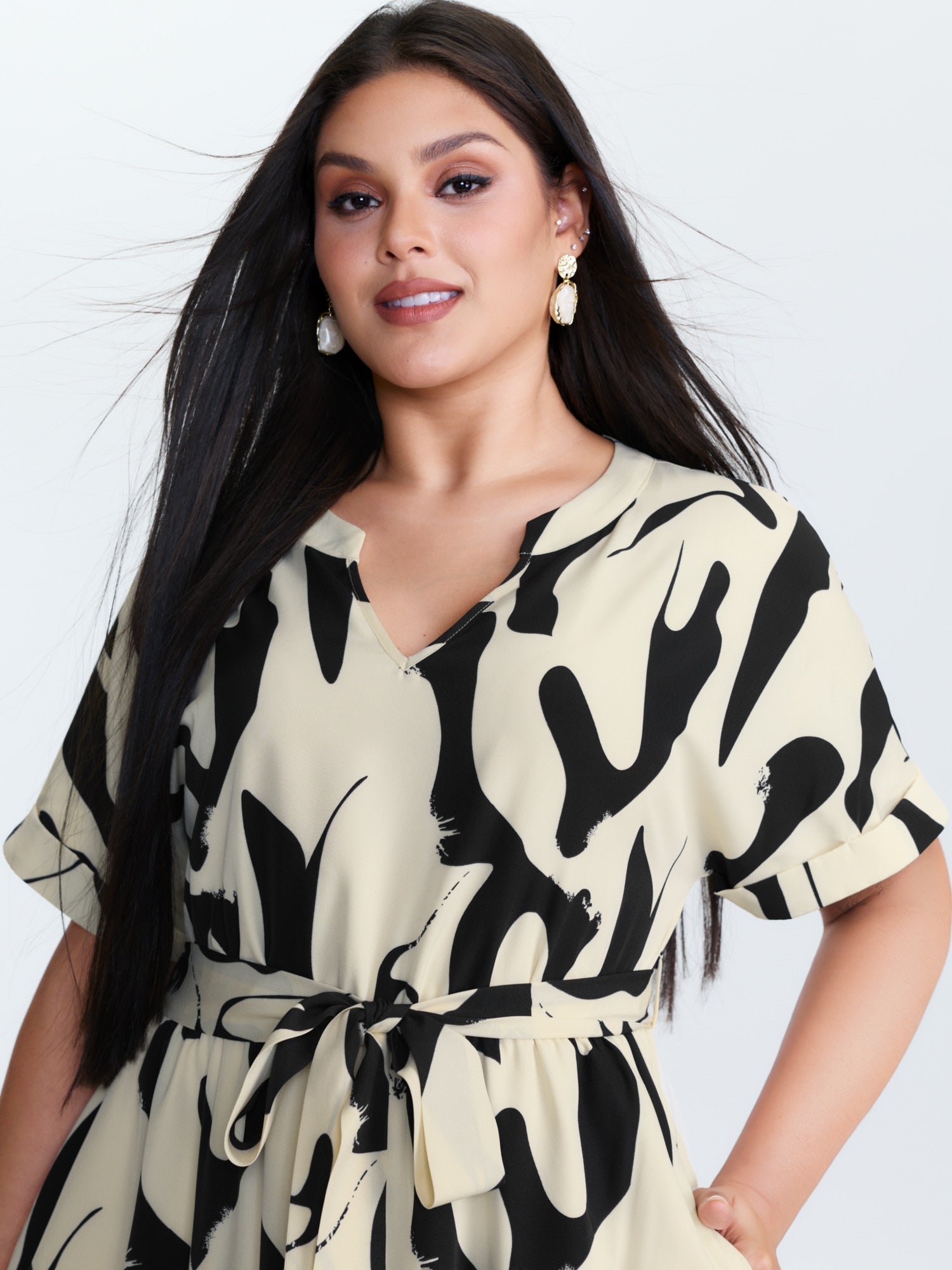 Abstract Print Waist-Tie Midi Dress