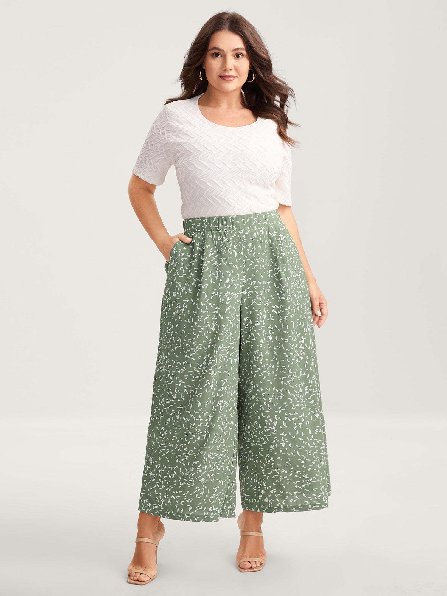 Ditsy Floral Print Wide-Leg Pants
