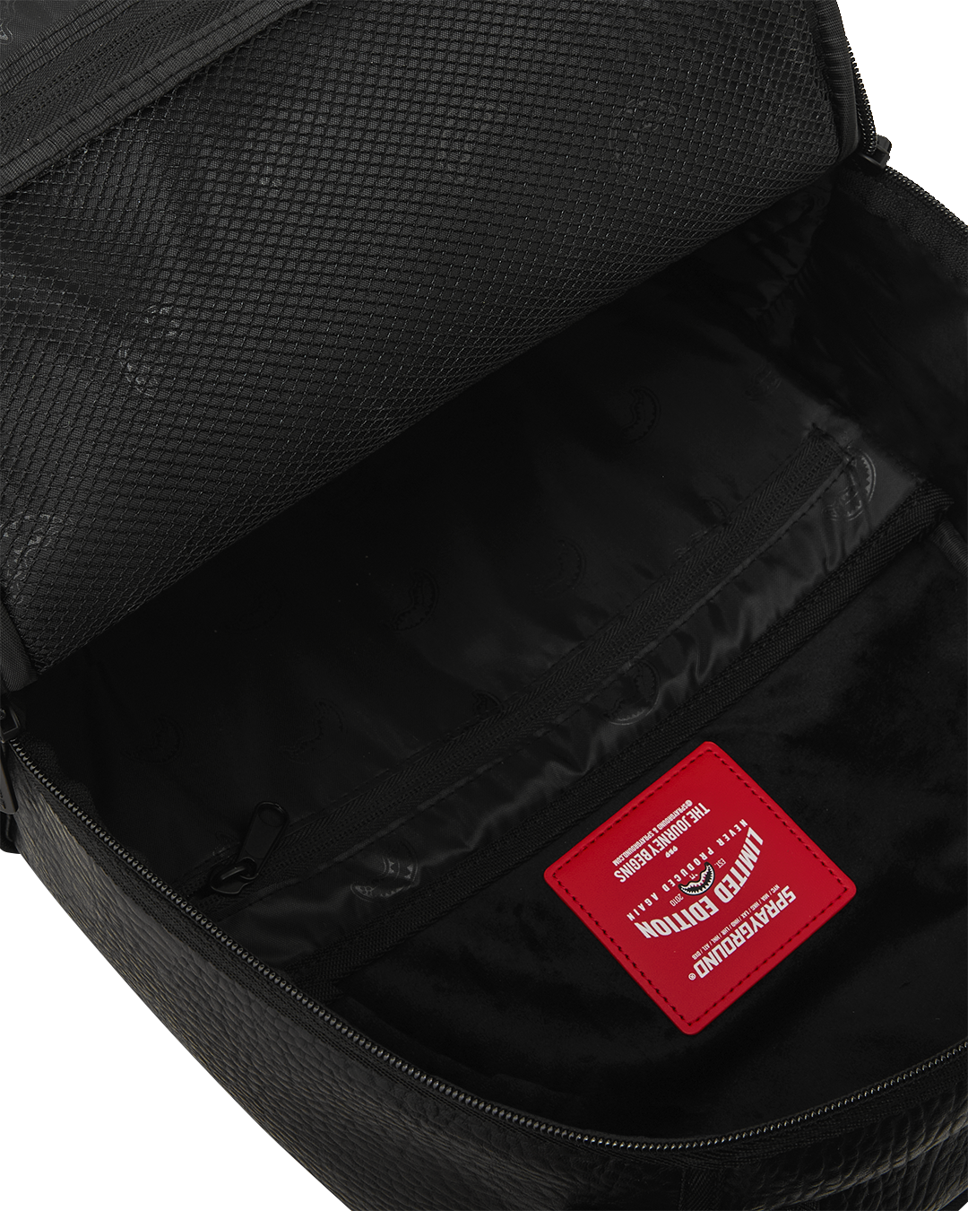 DE LUXE BACKPACK